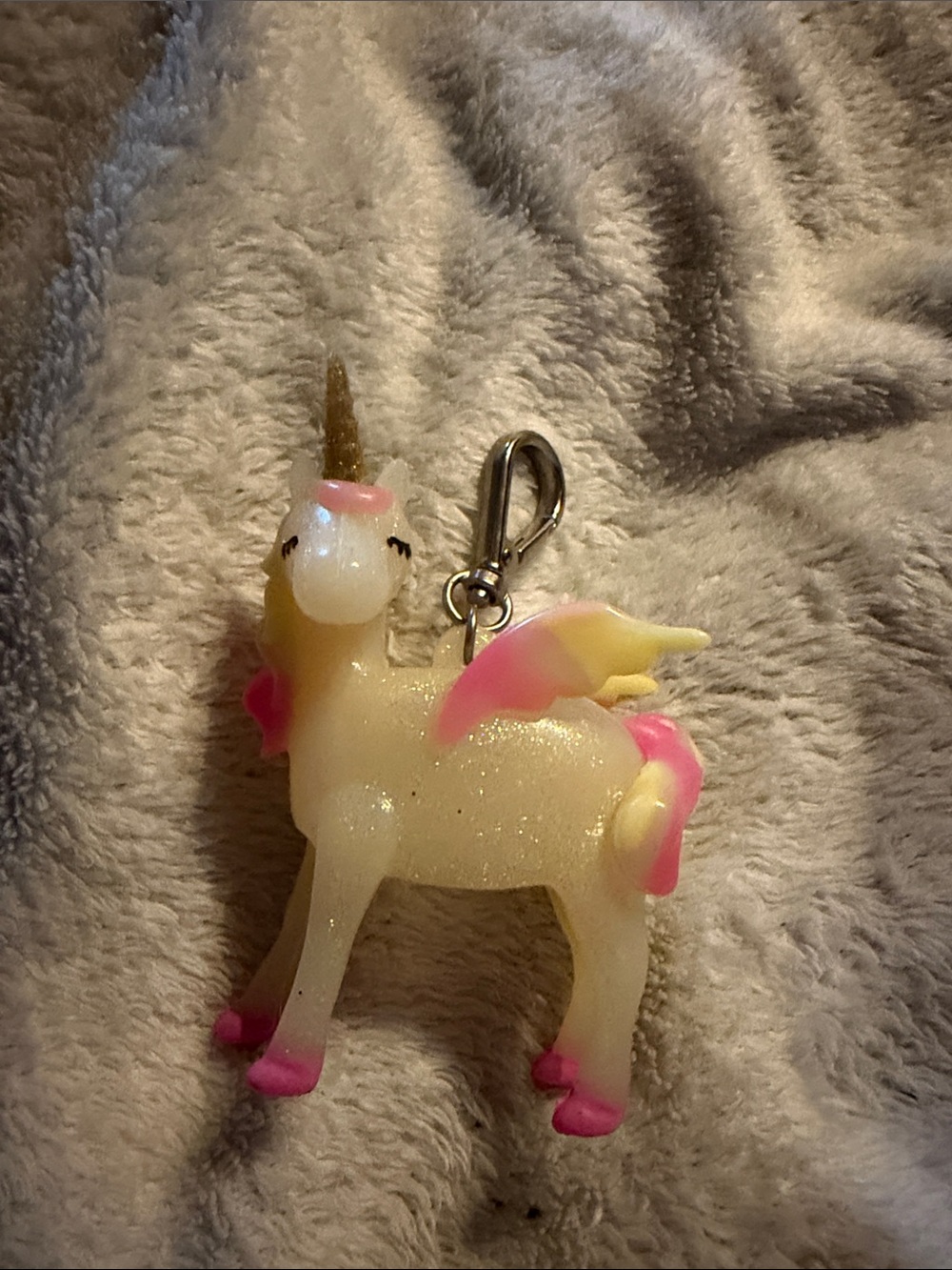 Bath & Body Works Winged Unicorn PocketBac Hand Sanitizer Holder.